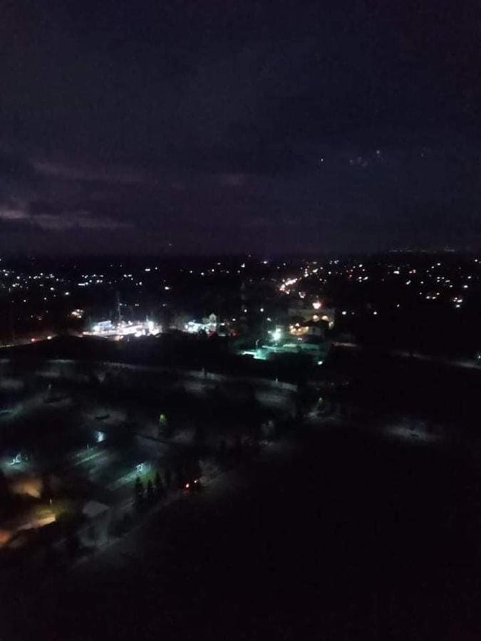 Sky Breeze Haven Lägenhet Tagaytay City Exteriör bild